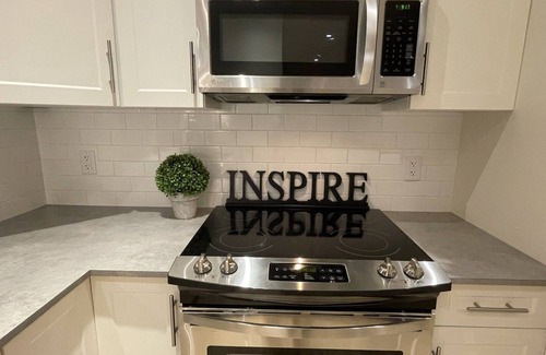 Southwest Mission Cottage | Nestled in nature, enjoy this modern, private cottage! Pet Friendly. Free Pkg.