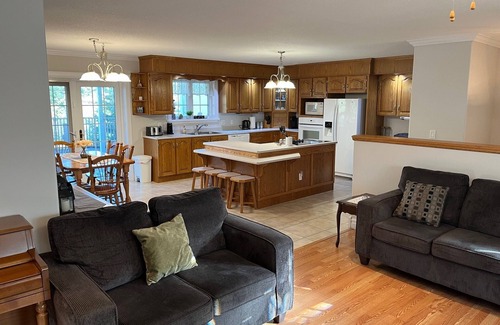 Little Rapids House | Nestled in the beautiful Humber Valley, come in and relax!