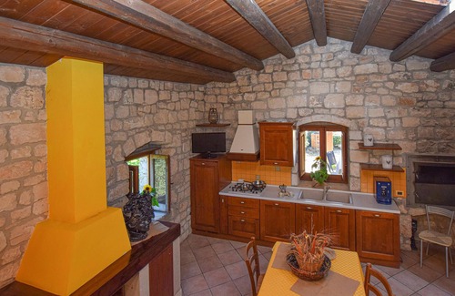 Pietre Nere San Zagaria House | Nestled in the characteristic landscape around Modica awaits you this beautiful vacation home.