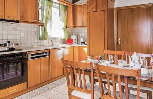 Prines House | Nestled in the small countryside village of Prines, this charming property is set within its own mat