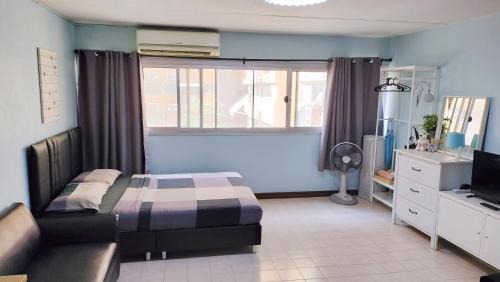 Ban Mai Apartment | Nesto Condo at Muangthong