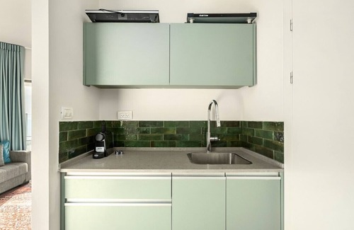 Netanya Apartment | Netanya Beach & Pool Elegant Stay