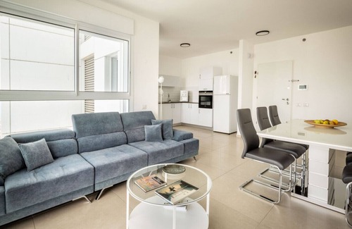 Netanya Apartment | Netanya Seaside High-Rise Apartment by Sea N' Rent