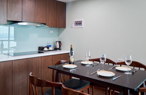 Yen Phu Apartment | Netland Westlake Legacy Suites