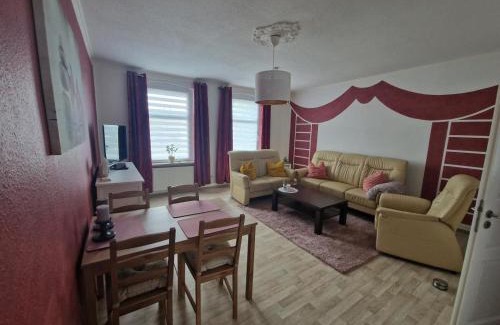 Burg Stargard Apartment | NEU! Appartement Holta di Polta