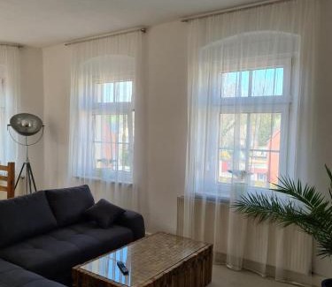 Mucheln Apartment | NEU! Ferienwohnung in Mücheln mit Balkon