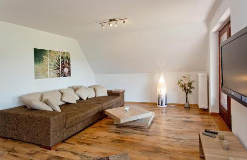 Toppenstedt Apartment | NEU! Ferienwohnung zum Wiesenblick