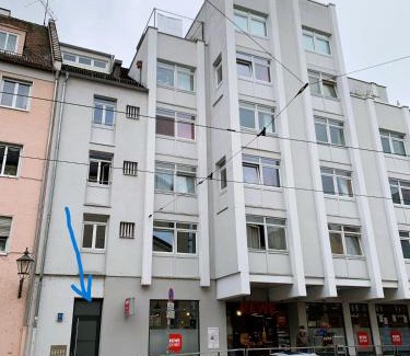 Innenstadt Apartment | NEU Mozarthaus Center Netflix Arbeitsplatz