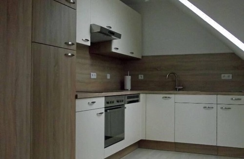 Staffelstein Apartment | Neu renovierte 58 qm Ferienwohnung mit Balkon