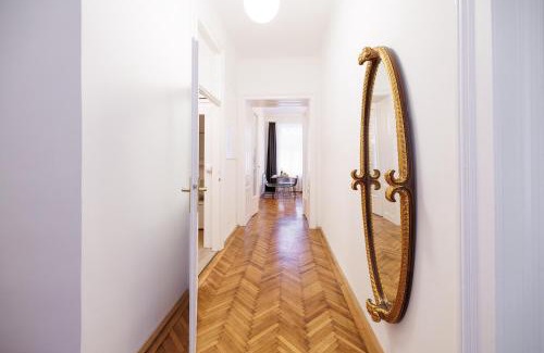 Gersthof Apartment | NEU VintageLivingVienna Apartments im 18ten