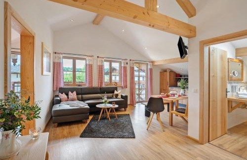Hoslwang Apartment | Neubau - Ferienwohnung Waldblick