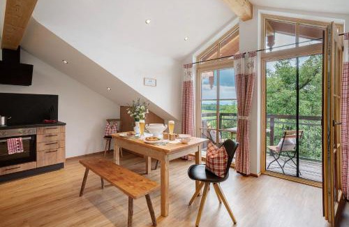 Hoslwang Apartment | Neubau - Freundliche Fewo Bergblick