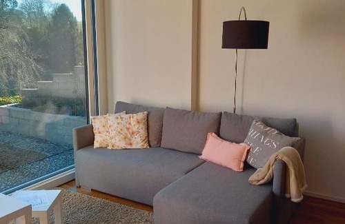Ebikon Apartment | Neue Wohnung an Stadtrand mit Parkplatz