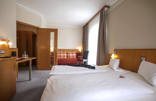 Weissenhorn Hotel | Neumaiers Hirsch Gasthof & Landhotel