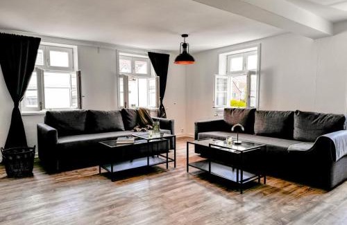 Hoexter Apartment | NEUNZEHN 01 Ferienwohnungen