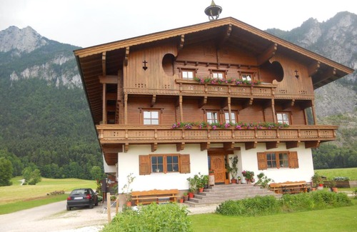 Ebbs Apartment | Neuschwendterhof