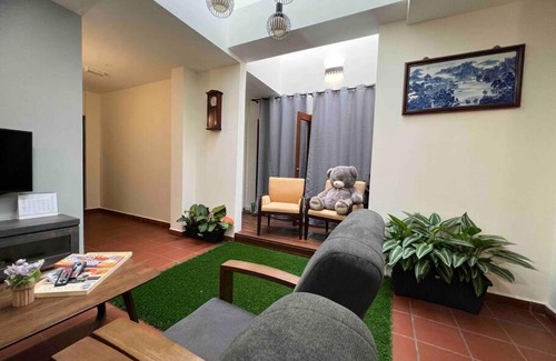 Jonker Walk House | New! 1min to JonkerStreet Melaka loft 4BR 11 PAX