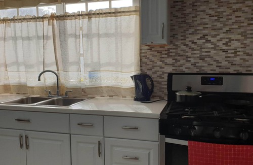 George Town Villa | New 2 bed 2 bath Villa - near George Town and minutes from the beach!