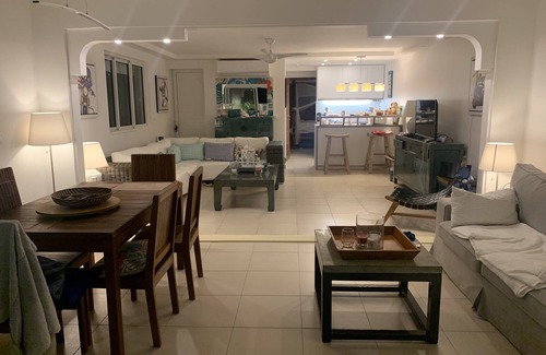 Nettle Bay House | NEW 2019! 'KAYBAYS'Luxury beach house with pool and spectacular ocean view,