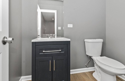 Bensenville Apartment | New 2022 Built 2Bed 2Bath Apt Close to O'Hare, Rivers Casino, Donald Stephen ctr