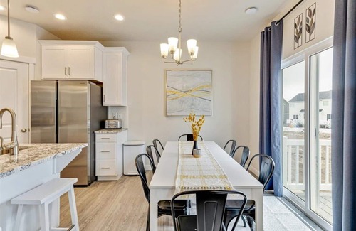Lehi House | New 2023! Pets Welcome! Garage! 30+ Day Specials!