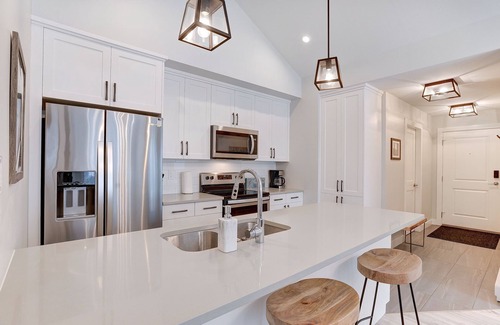 Sun Peaks Condo | New 2Bd 2Bth , Ski/Ski Out Condo with Private Hot Tub!