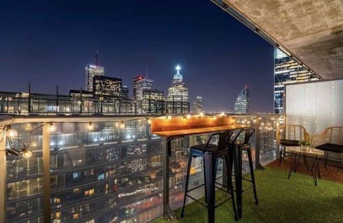 Downtown Toronto Condo | NEW! 2BR + 2BA + Parking - Toronto Harbourfront