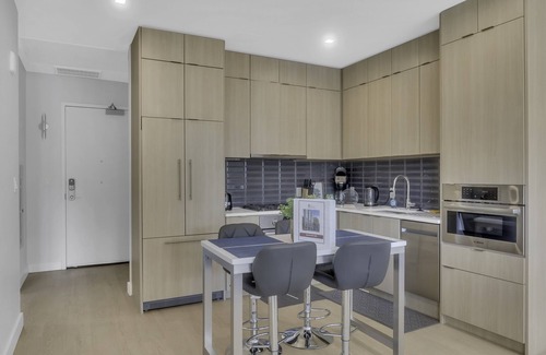 Logan Circle Apartment | NEW! 2BR Apartment near Dupont Circle