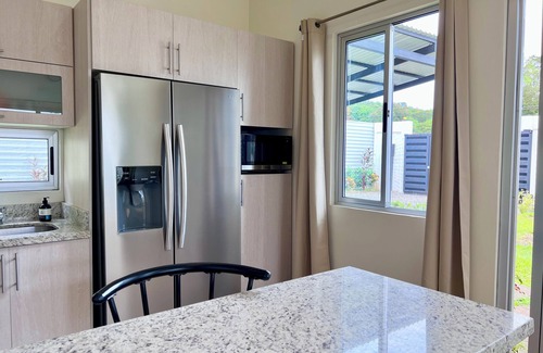 Tamarindo House | New 3 bed, 3 bath Home + Pool near Beaches
