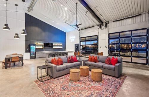 Dripping Springs House | NEW-3 Properties on 10 acres sleeps 20 - Fun!