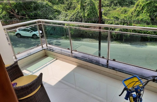 Visakhapatnam Apartment | New 3BHK flat very near to beach,restaurants