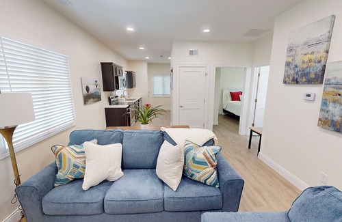 Bloomington Apartment | New! 3BR 2BA IU Campus Getaway for up to 6! Right by IU Athletics!