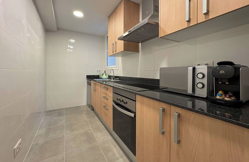 El Putget i Farro Apartment | New 3BR Apartment in Calle Putxet