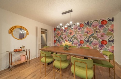 Oklahoma City House | NEW 4 BDR OKC Hot Tub/Pool Table 12 Point Getaway