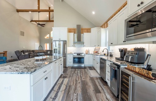 Edgemont House | New! 4 Bed 3 Bath Greers Ferry Lakefront Home with Private Playground!