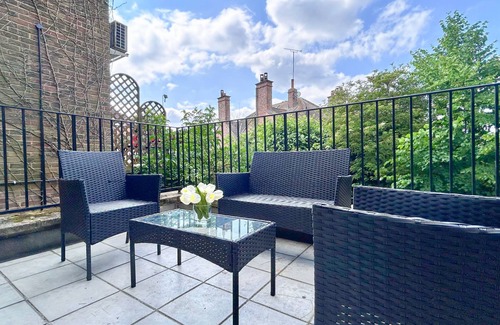 Crouch End Apartment | New 4-Bed Home in Crouch End near Alexandra Palace