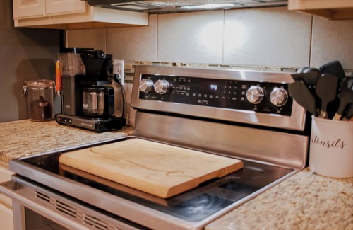 Carlsbad House | NEW! - 4 bedroom 3 bath. 5 beds! Families, corporate & FLETC Welcome