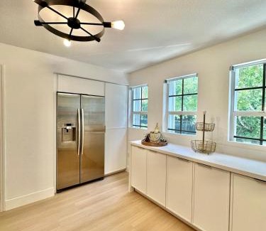 Rock Harbor House | New! 4-Story Villa, Private Rooftop, Pool and Marina in Key Largo