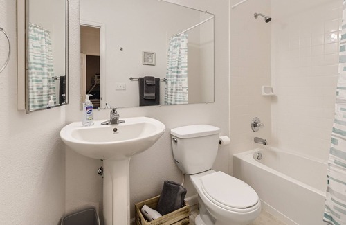Parker House | New 4BR/3BA House in Parker