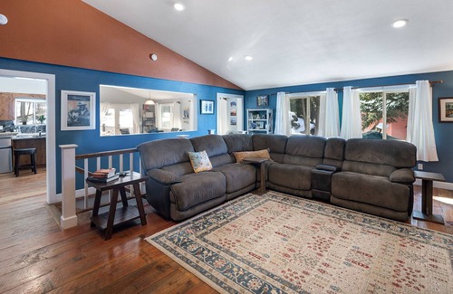 Lakeside House | NEW! 5+ Acres on Angel Point near Flathead Lake