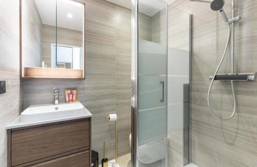 19th Arrondissement Apartment | New- 8 pers devant le parc de la villette