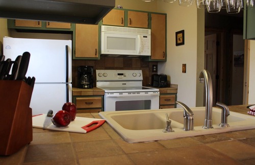 Custer Cabin | NEW A/C! End of the Road location and still close to all the sites! Campfires!
