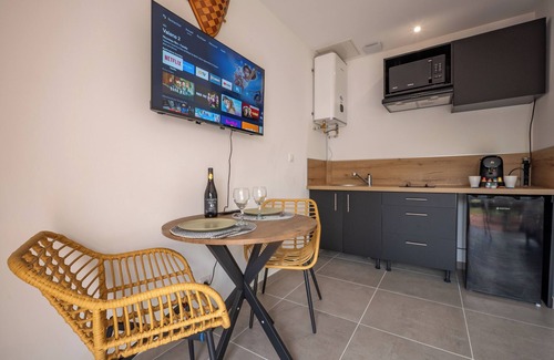 Le Poujol-sur-Orb Apartment | New air-conditioned apartment with terrace, near spa & greenway