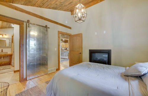 New Albin Cottage | New Albin Vacation Rental w/ Fire Pit & Views!