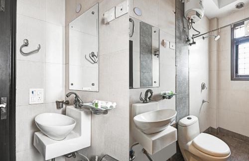 Lajpat Nagar Hotel | New Ammby Inn - Lajpat Nagar