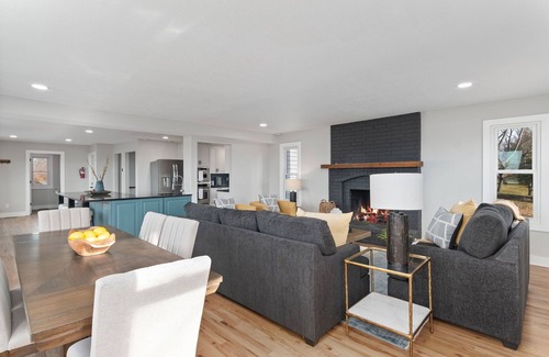 Independence House | New and Inviting in Independence