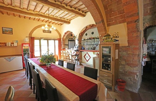 Montecastelli Apartment | (NEW) Apartment (A) with swimming pool, jacuzzi and tennis court in Tuscany.