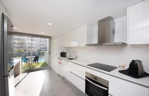 Calafell Apartment | NEW APARTMENT 4 MIN WALK TO TRAIN STATION AND CLOSE TO SERVICES AND BEACH
