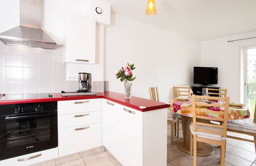 Savines-le-Lac Apartment | New apartment, close to the beach, forest and shops.