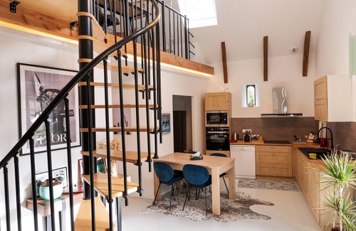 Espalion House | New apartment in fully renovated barn